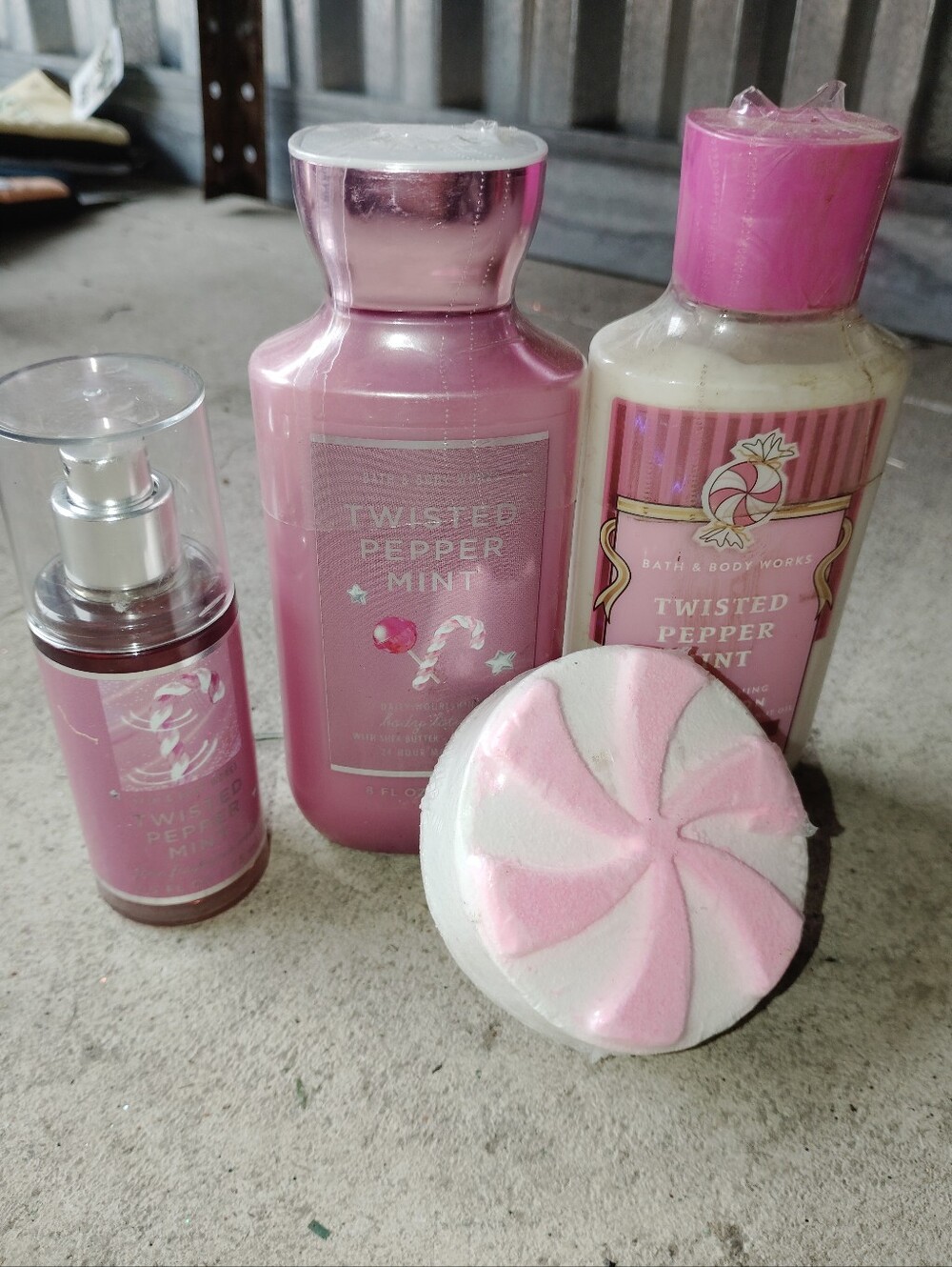 Twisted Peppermint Bath & Body Works Set — Pink Peppermint Collection New